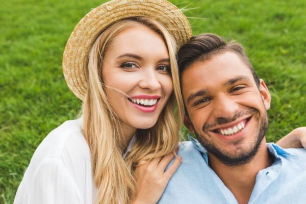 The 10 Second Text that will Make Him Smile for Hours