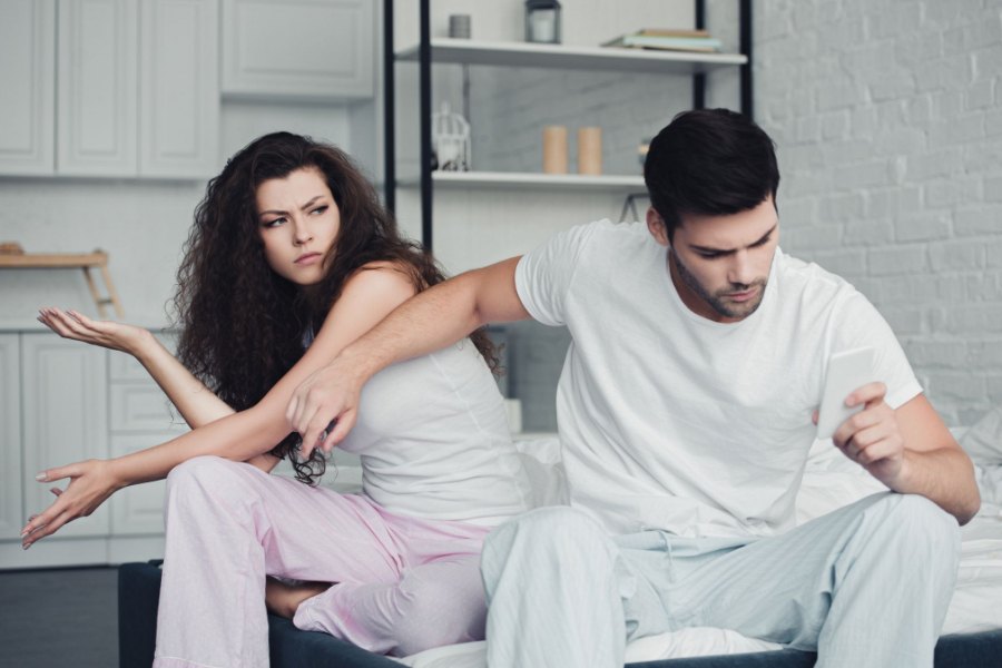 When to Never Say I Love You if You Don't Really Care